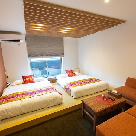 Grand Base Hiroshima Ekimae Aparthotel Exteriör bild