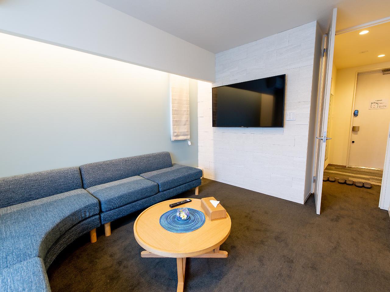 Grand Base Hiroshima Ekimae Aparthotel Exteriör bild