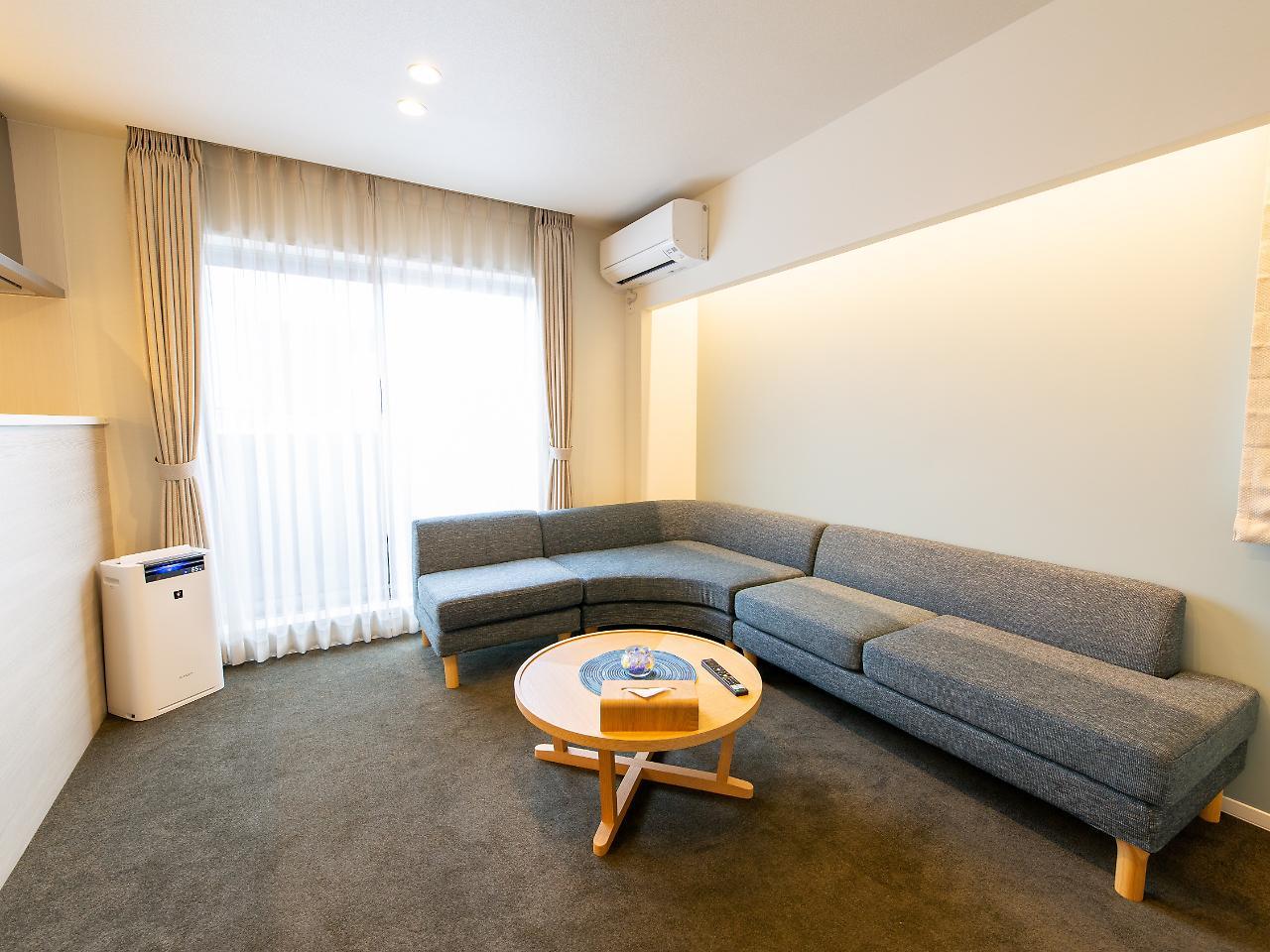 Grand Base Hiroshima Ekimae Aparthotel Exteriör bild