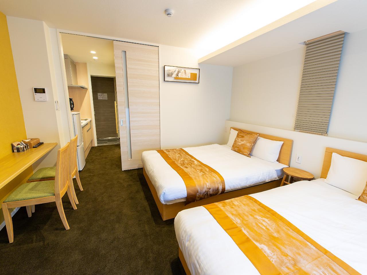 Grand Base Hiroshima Ekimae Aparthotel Exteriör bild