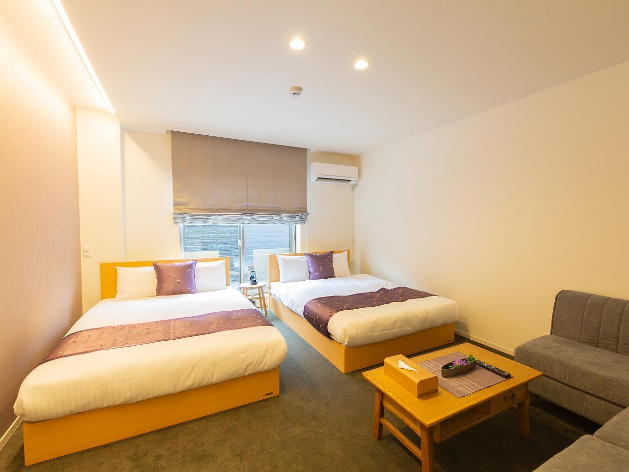 Grand Base Hiroshima Ekimae Aparthotel Exteriör bild