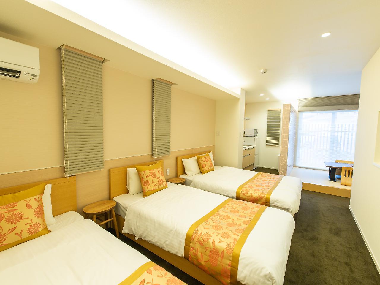 Grand Base Hiroshima Ekimae Aparthotel Exteriör bild