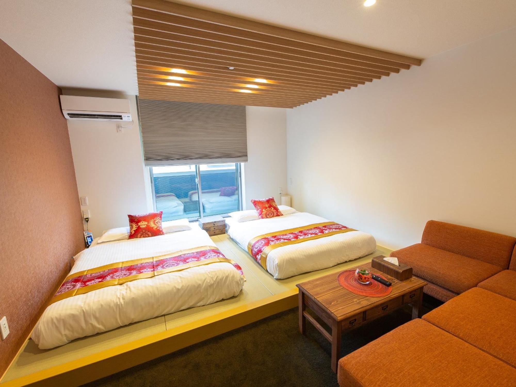 Grand Base Hiroshima Ekimae Aparthotel Exteriör bild