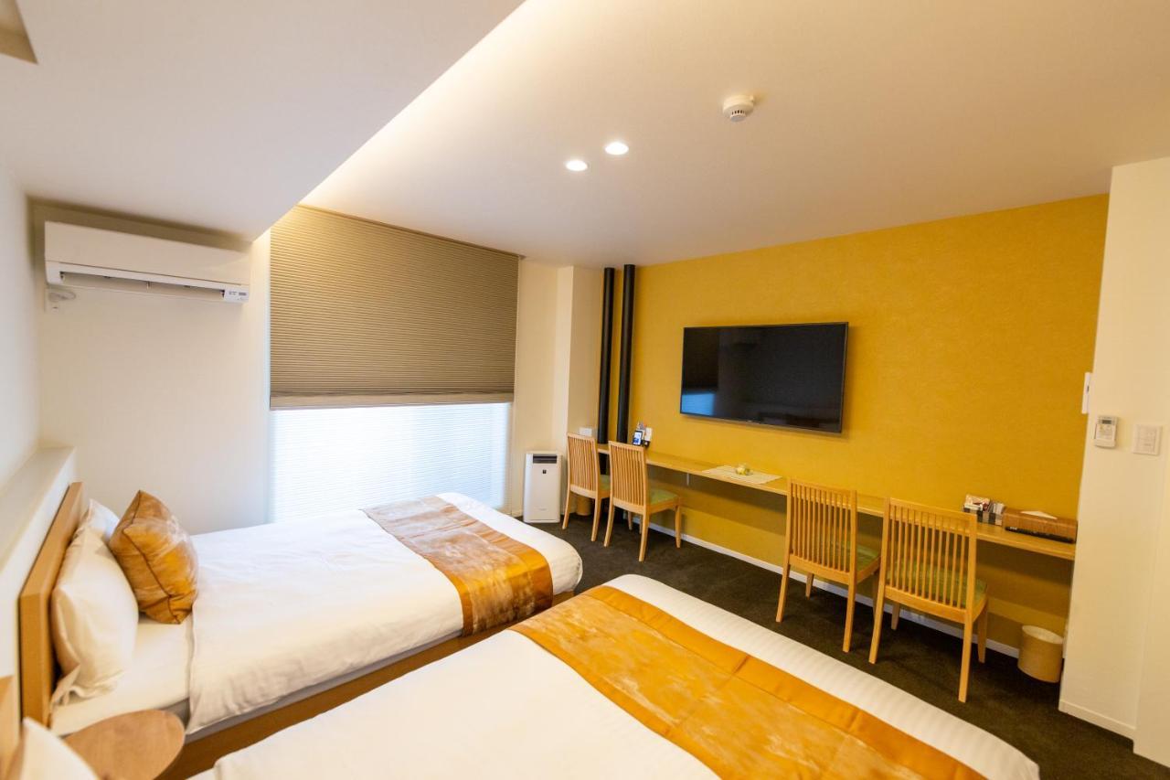 Grand Base Hiroshima Ekimae Aparthotel Exteriör bild